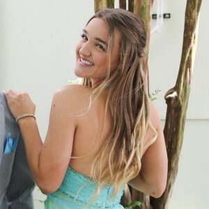 Meet your Posher, Zoe